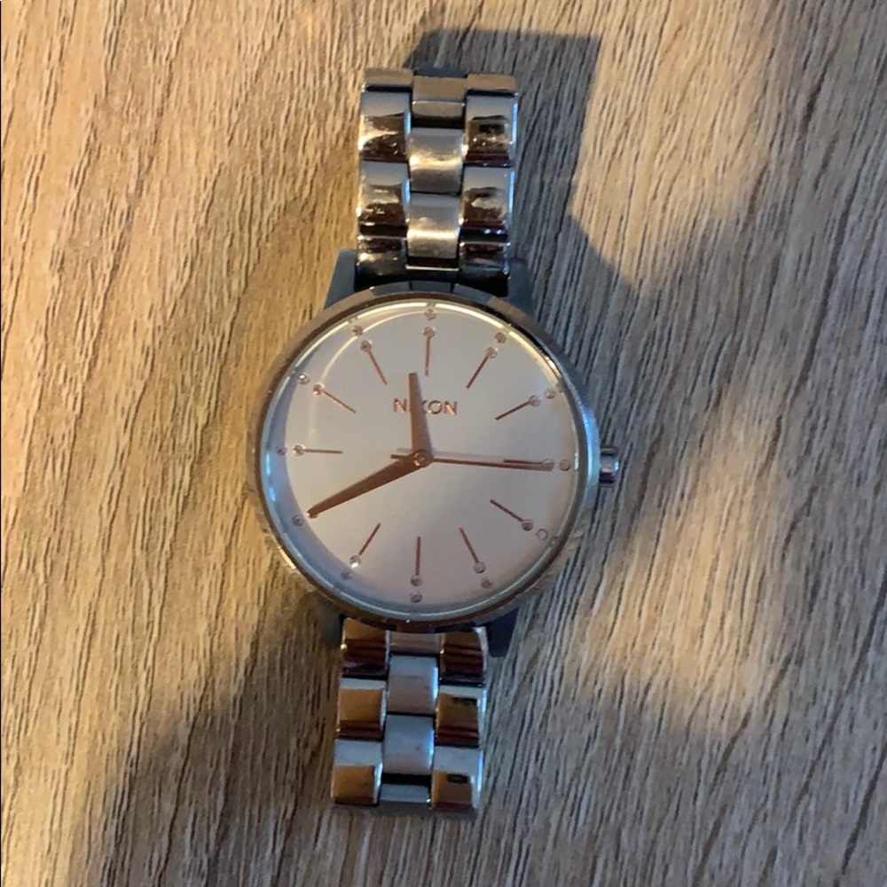 Nixon watch